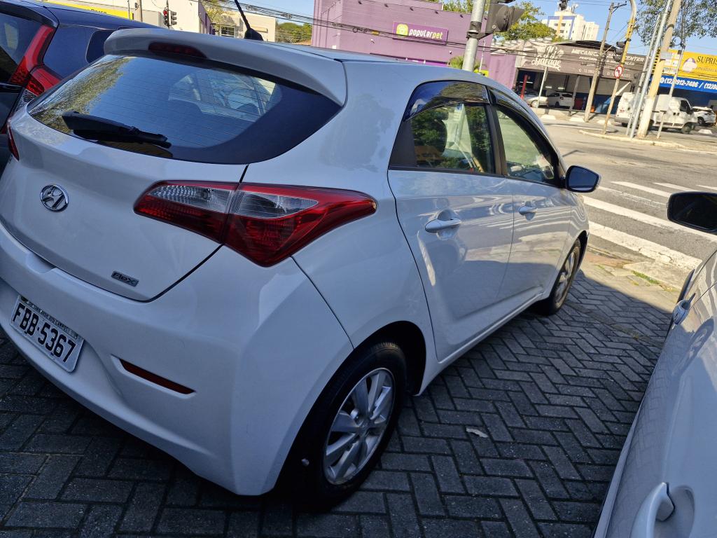 HYUNDAI HB 20 Hatch - Foto