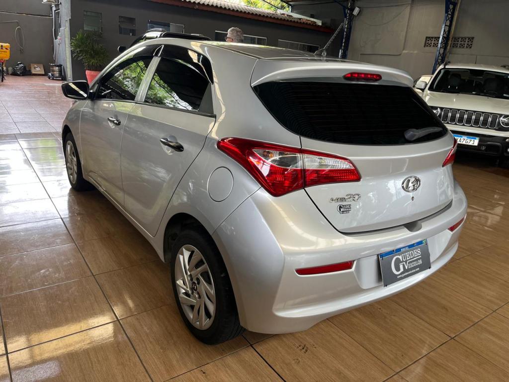 HYUNDAI HB 20 Hatch - Foto