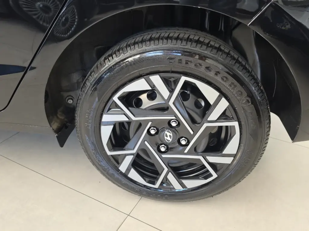 HYUNDAI HB 20 Hatch - Foto