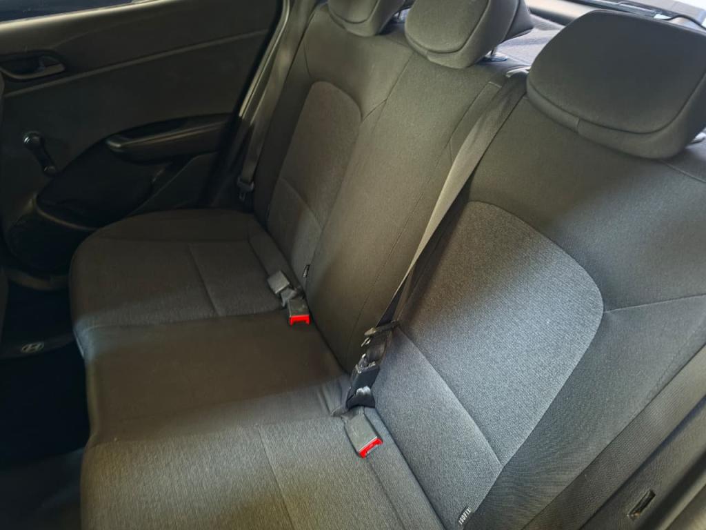 HYUNDAI HB 20 Hatch - Foto