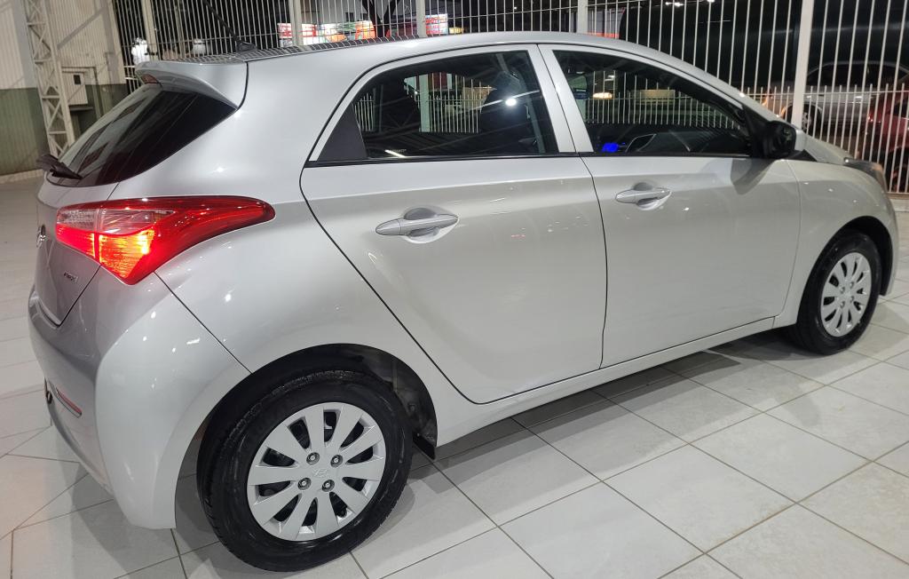 HYUNDAI HB 20 Hatch - Foto