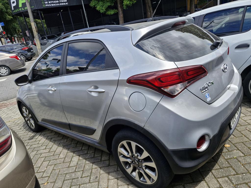 HYUNDAI HB 20 Hatch X - Foto
