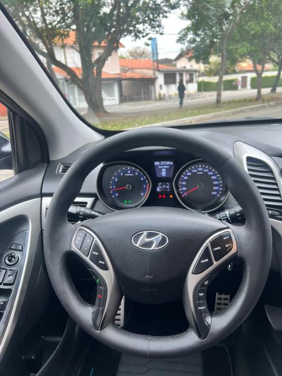 HYUNDAI I30 - Foto