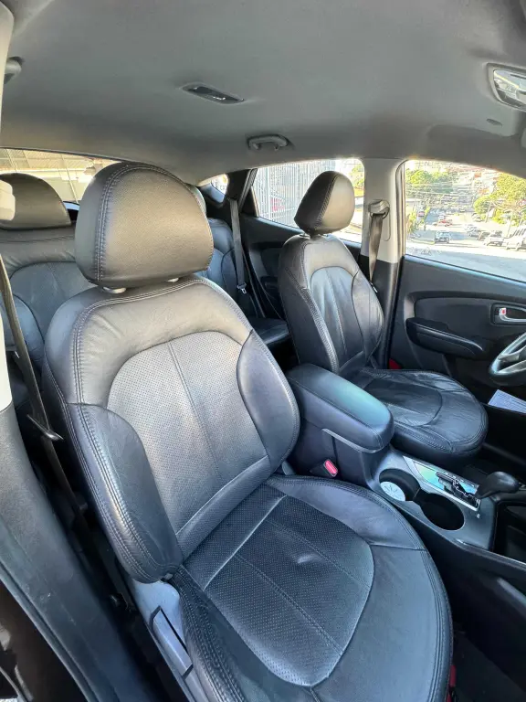 HYUNDAI IX35 - Miniatura