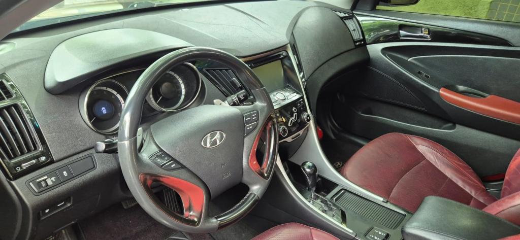HYUNDAI Sonata - Foto