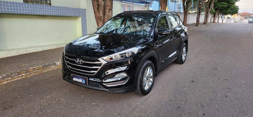 HYUNDAI Tucson - Foto