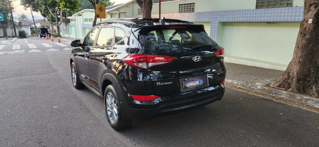 HYUNDAI Tucson - Foto