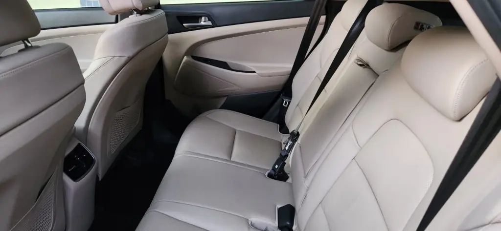 HYUNDAI Tucson - Foto