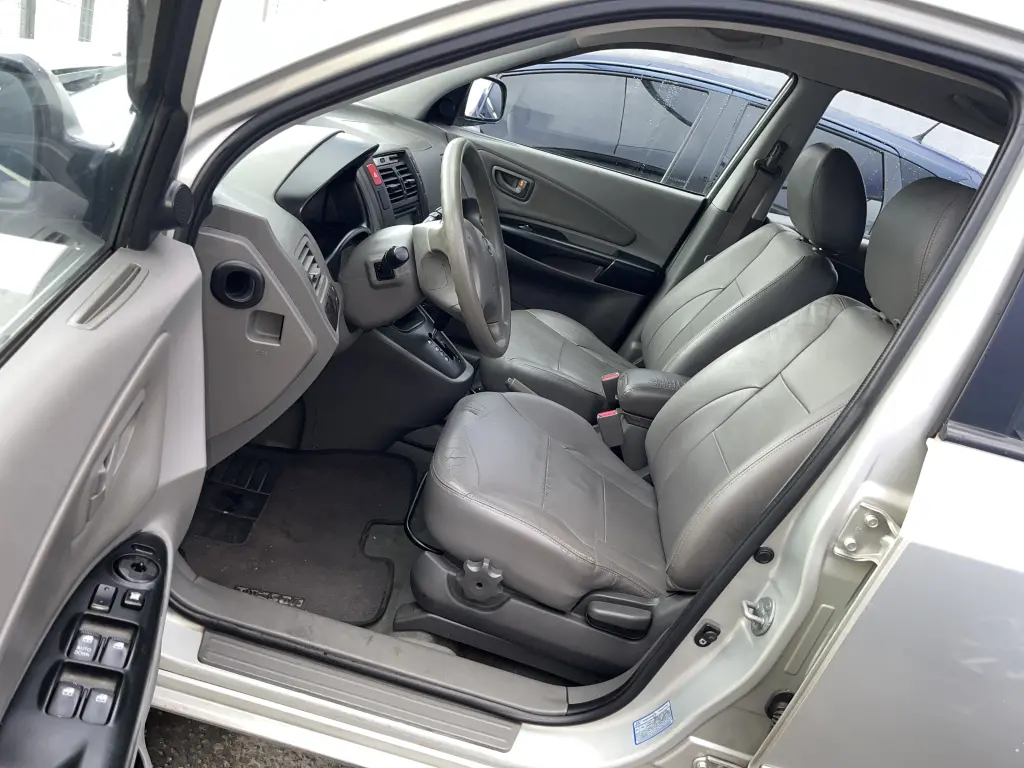 HYUNDAI Tucson - Foto