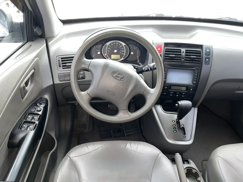 HYUNDAI Tucson - Foto