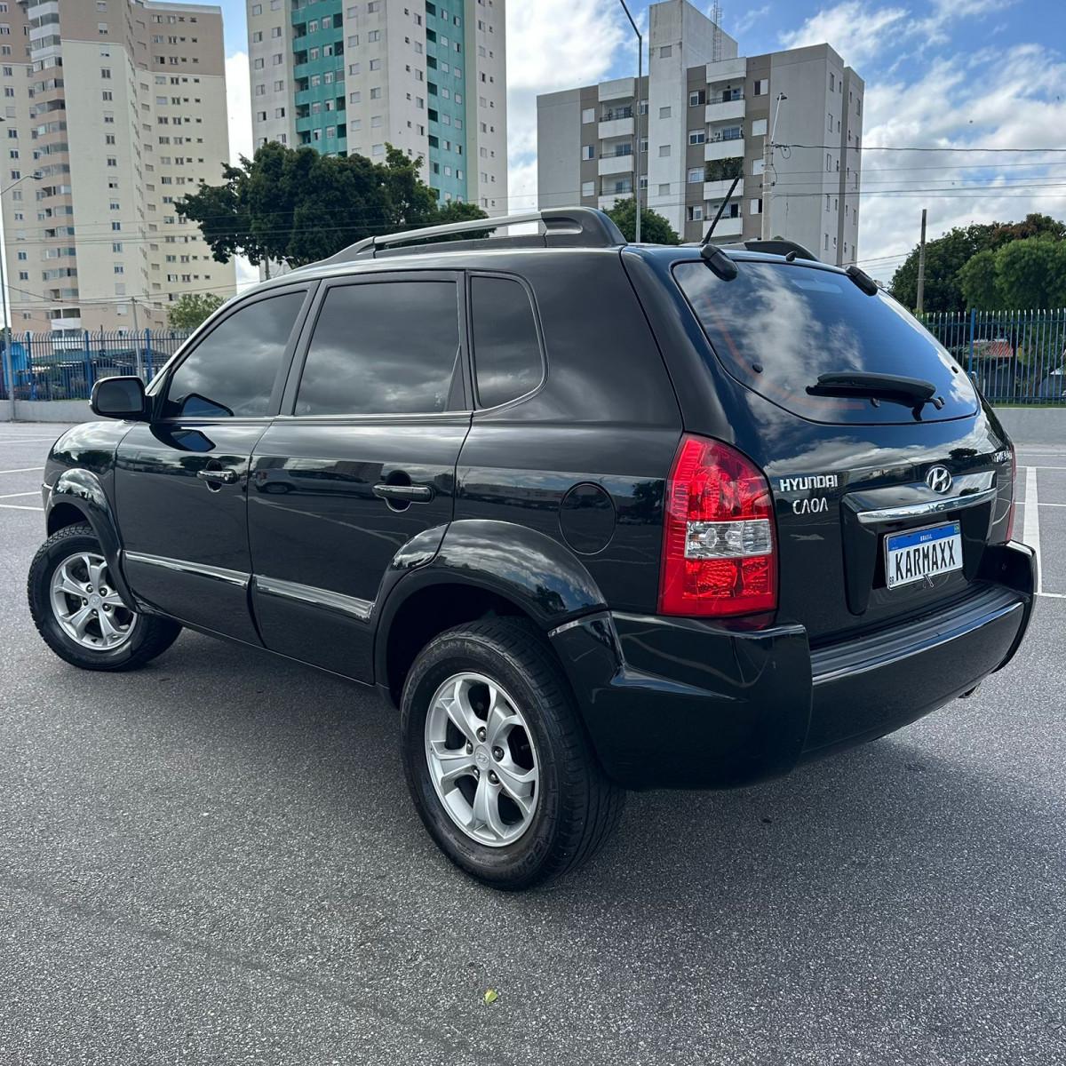 HYUNDAI Tucson - Foto