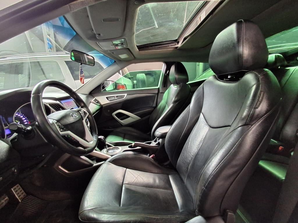 HYUNDAI Veloster - Foto