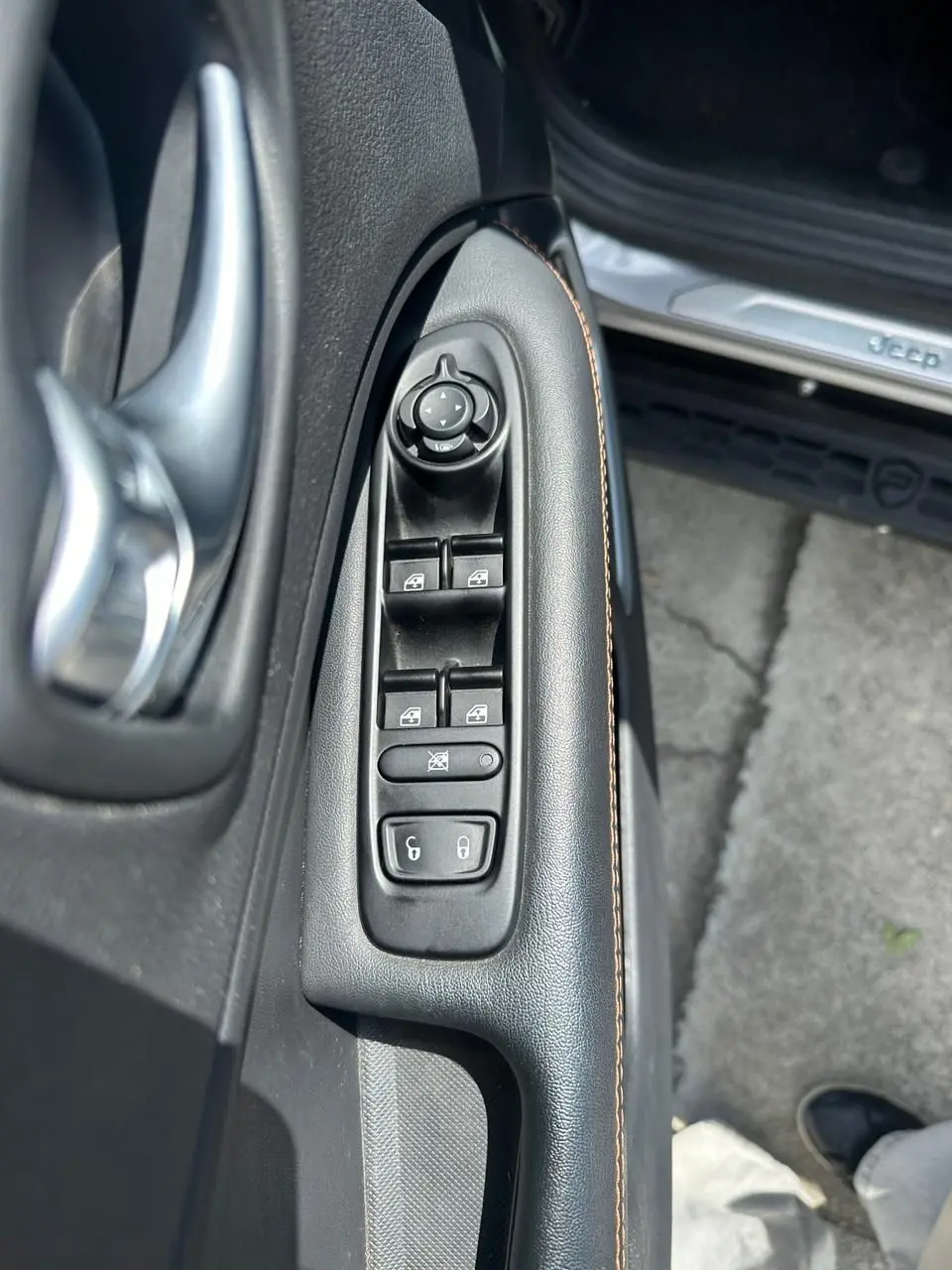 JEEP Compass - Foto