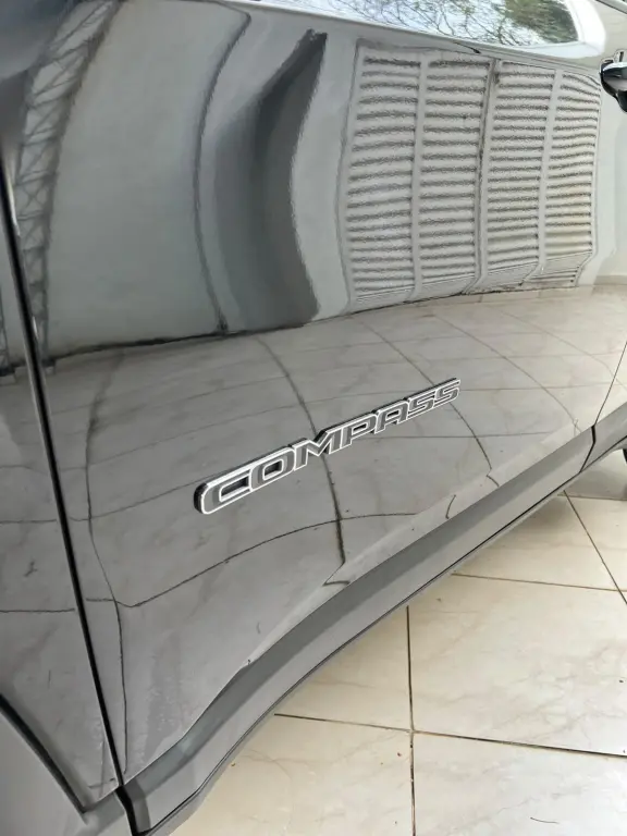 JEEP Compass - Foto