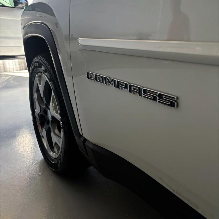 JEEP Compass - Miniatura