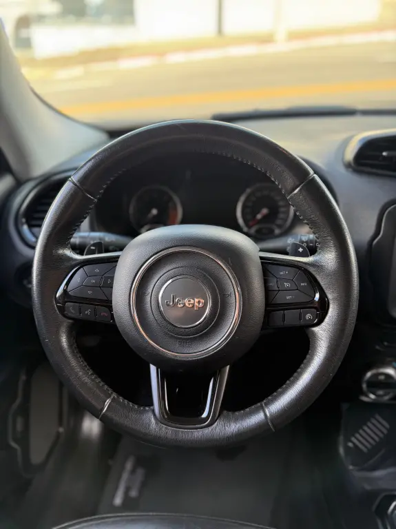 JEEP Renegade - Foto