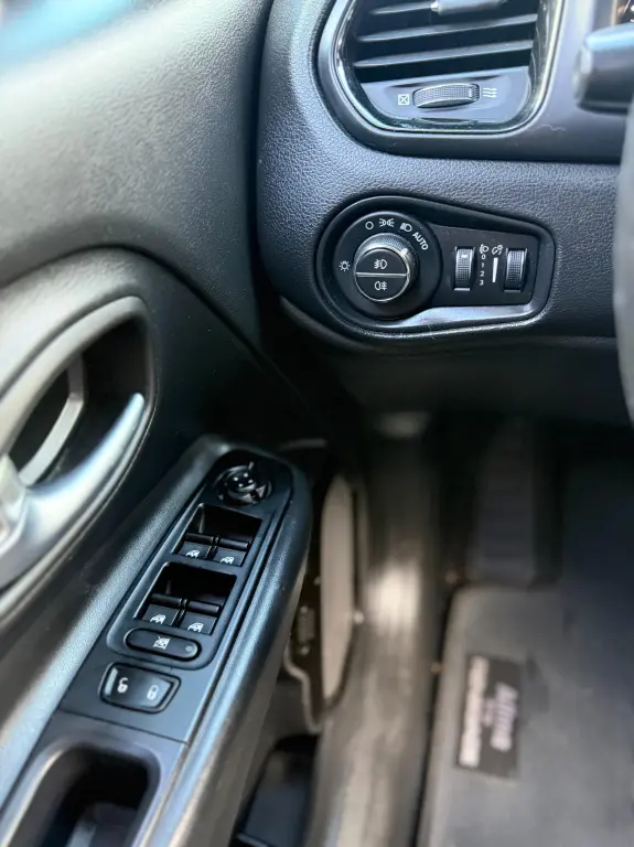 JEEP Renegade - Foto