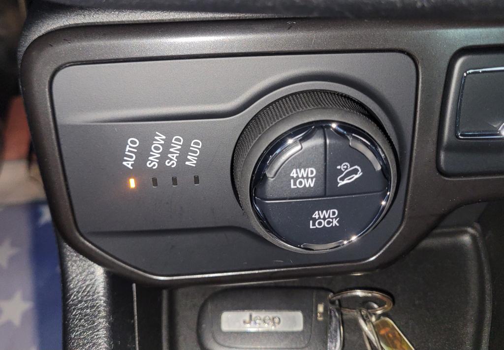 JEEP Renegade - Miniatura