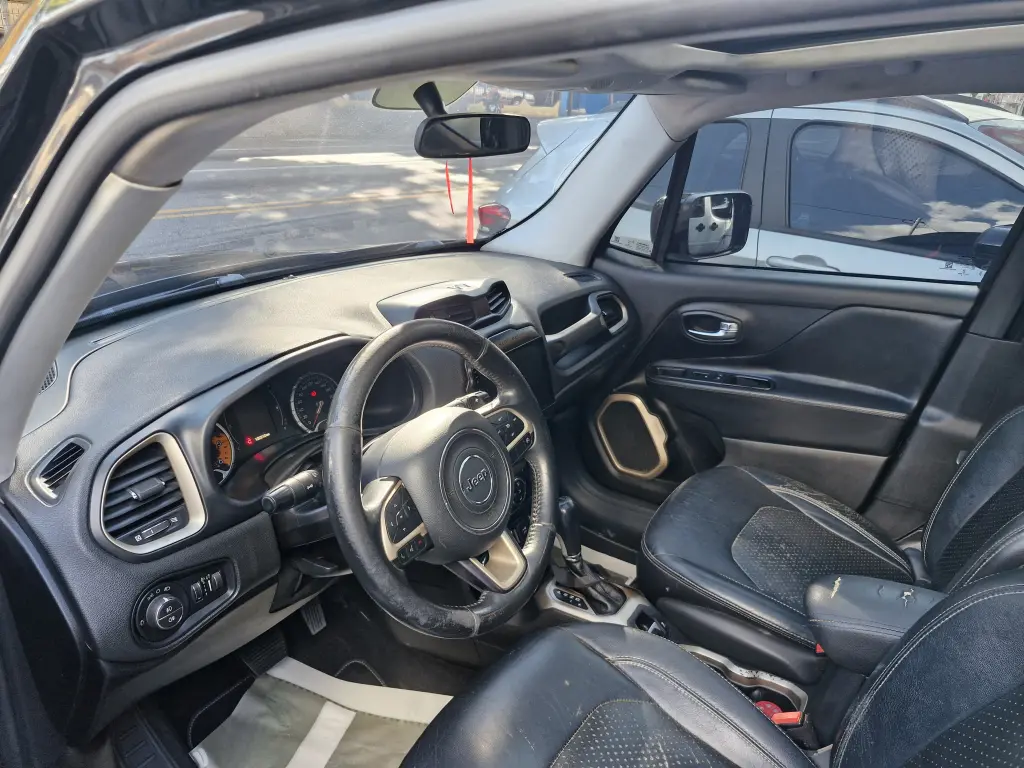 JEEP Renegade - Foto