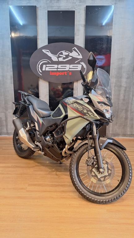 KAWASAKI Versys 300