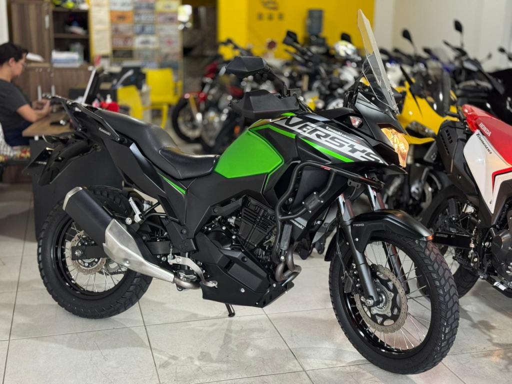 KAWASAKI Versys 300