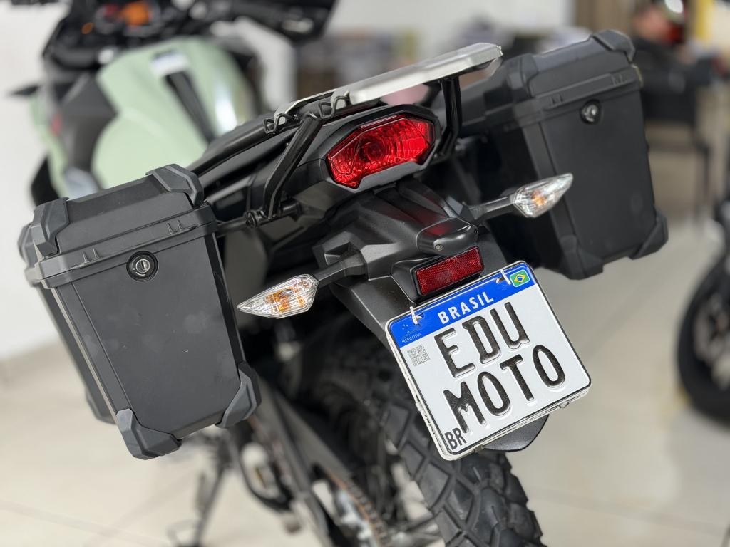 KAWASAKI Versys 300 - Foto