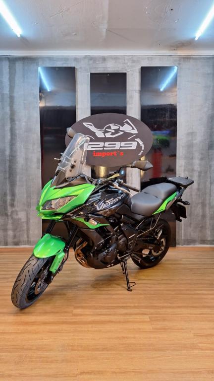 KAWASAKI Versys 650 - Foto