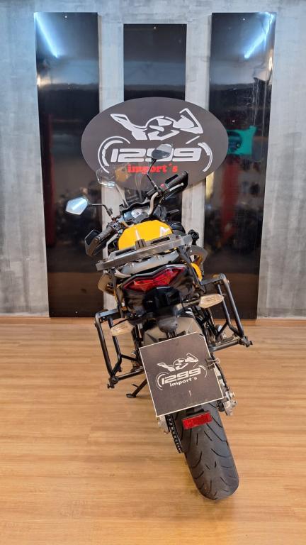 KAWASAKI Versys 650 - Foto