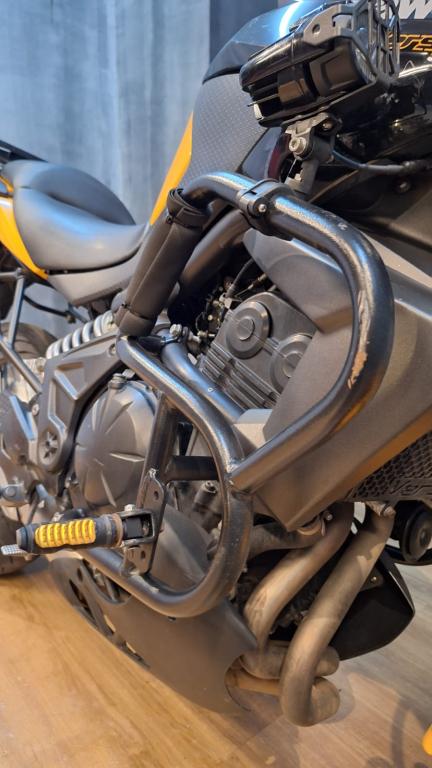 KAWASAKI Versys 650 - Foto