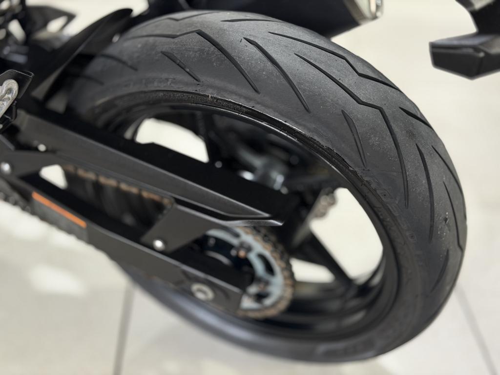 KAWASAKI Z 400 - Foto