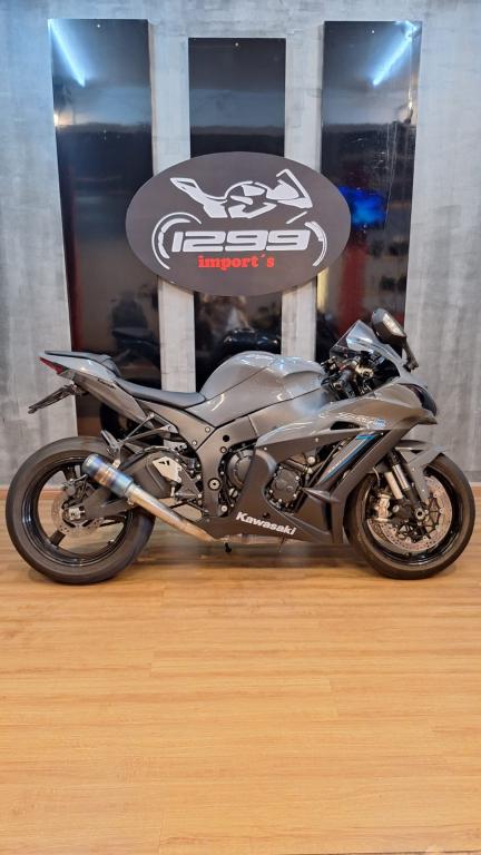 KAWASAKI ZX 10 R - Foto
