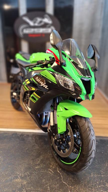 KAWASAKI ZX 10 R - Foto