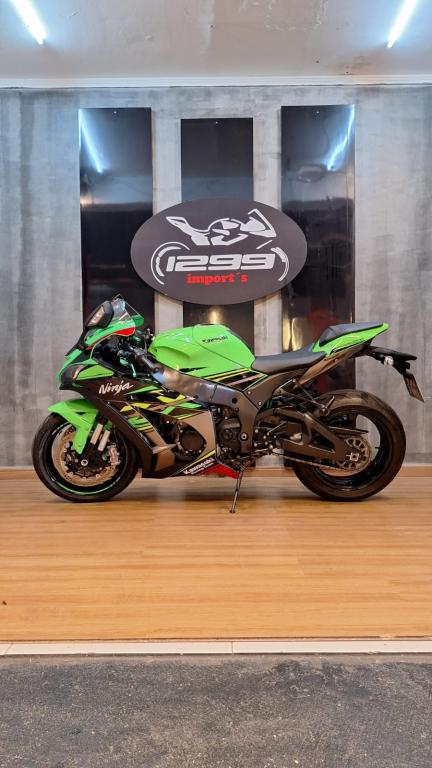 KAWASAKI ZX 10 R - Foto