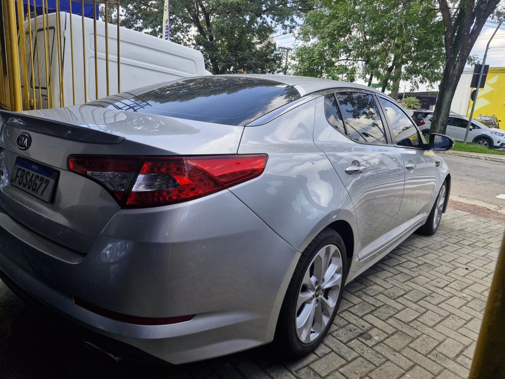 KIA Optima - Foto
