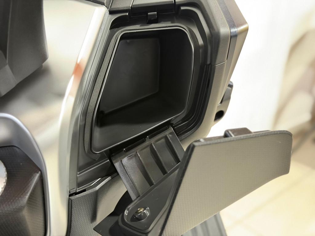 KYMCO Downtown 300i - Foto