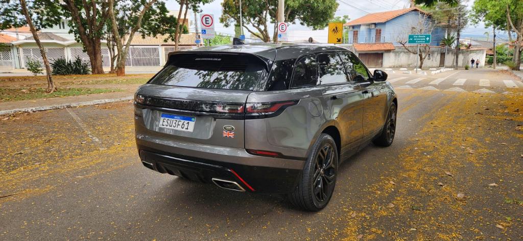 LAND ROVER Range Rover Velar - Foto