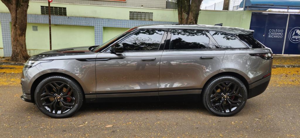 LAND ROVER Range Rover Velar - Foto