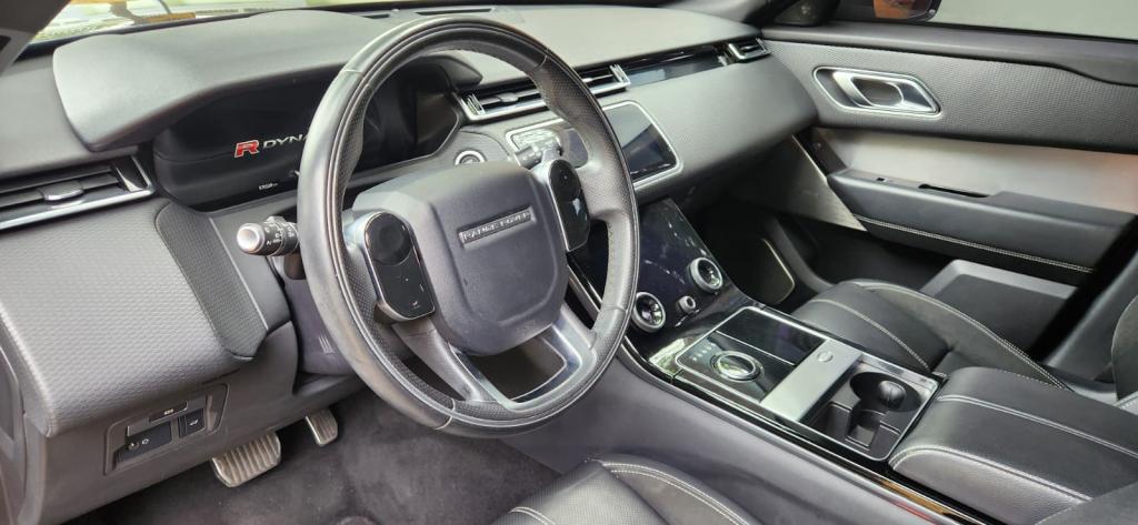 LAND ROVER Range Rover Velar - Foto