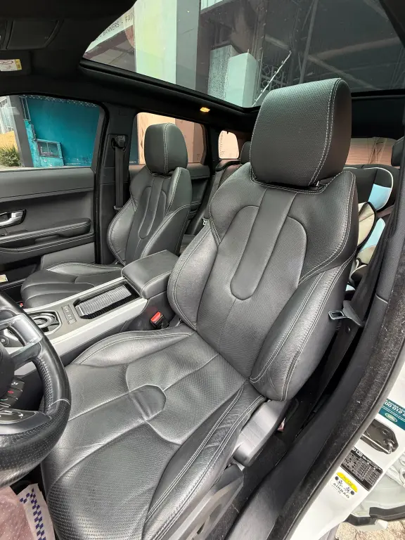 LAND ROVER Range Rover Evoque - Foto