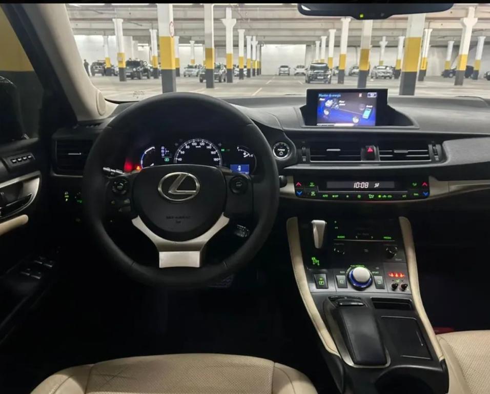 LEXUS CT 200 H - Foto