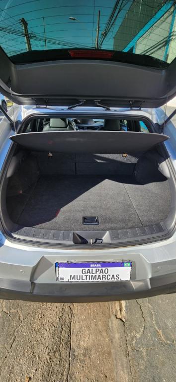 LEXUS UX 250H - Foto