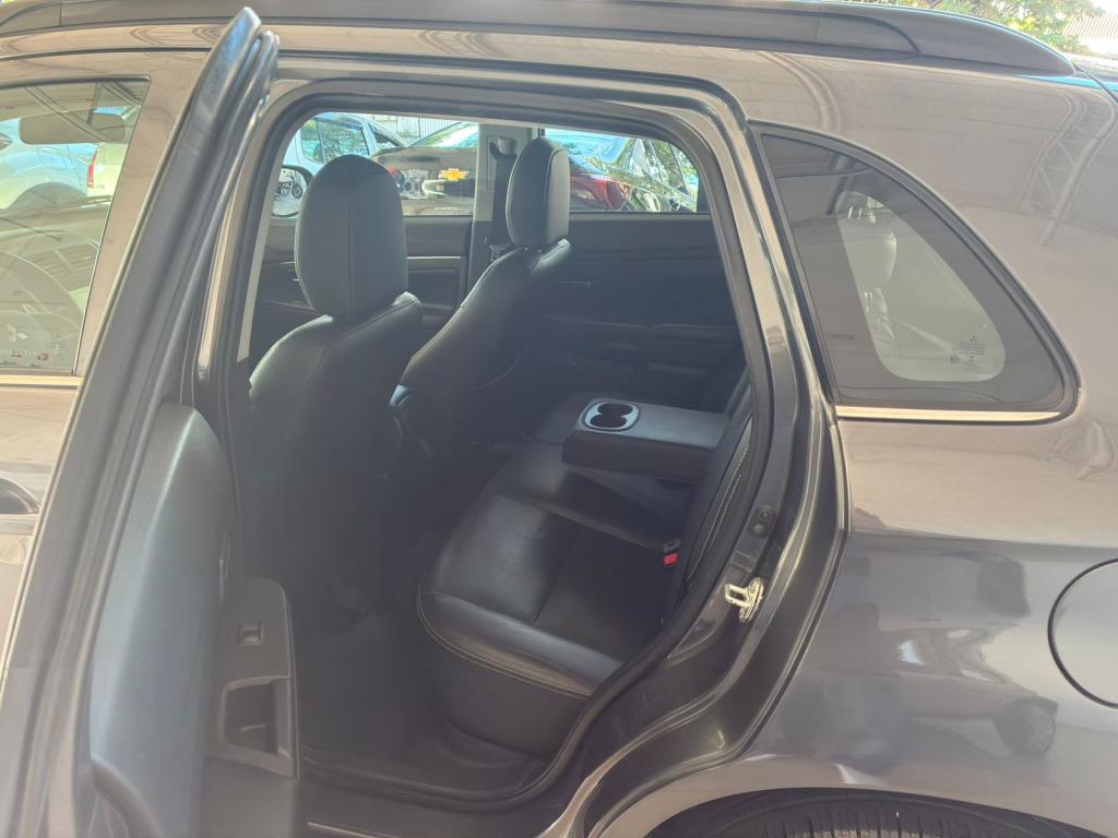 MITSUBISHI ASX - Foto
