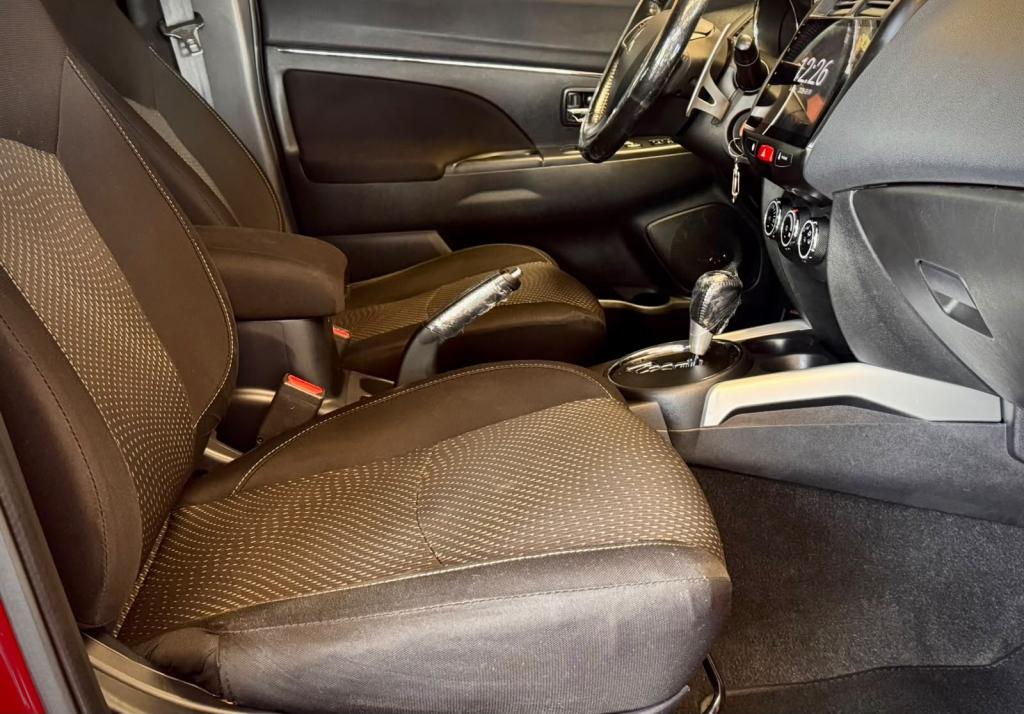 MITSUBISHI ASX - Foto