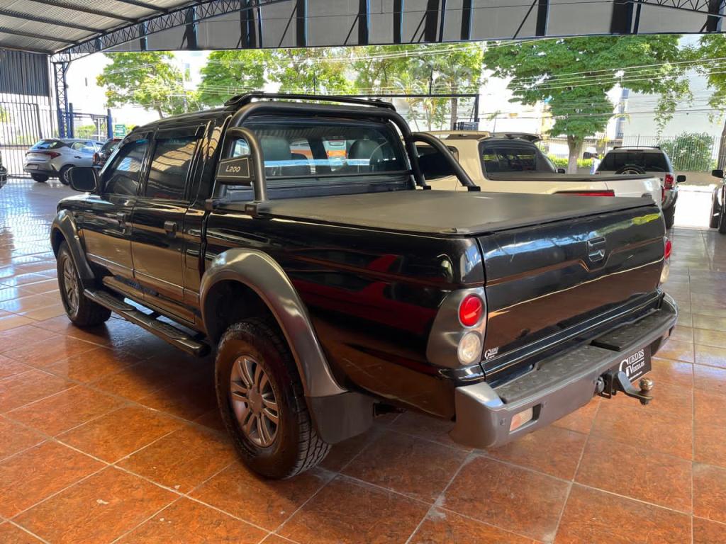 MITSUBISHI L 200 Outdoor - Foto