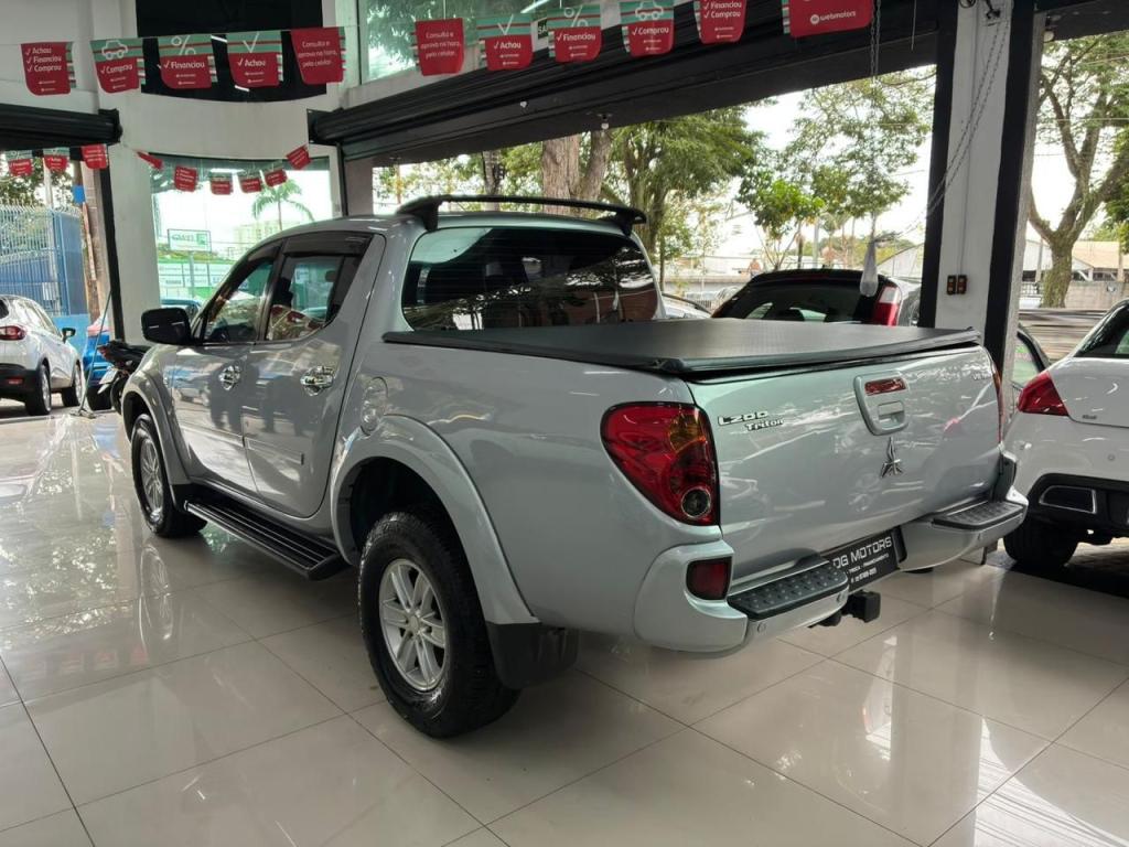 MITSUBISHI L 200 Triton - Foto