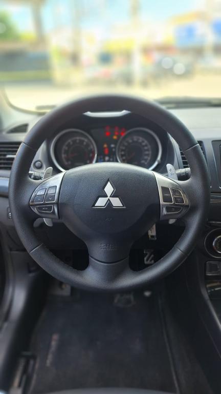 MITSUBISHI Lancer - Foto