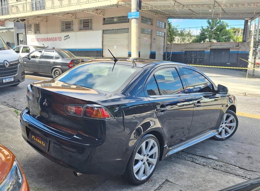 MITSUBISHI Lancer - Foto