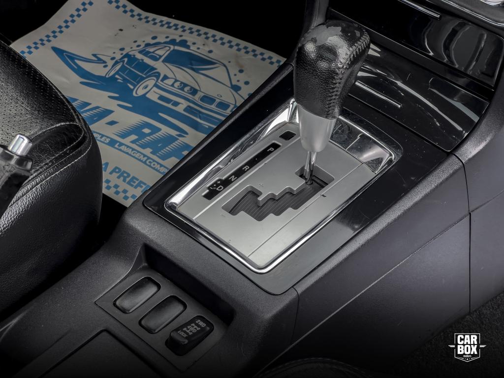 MITSUBISHI Lancer - Foto