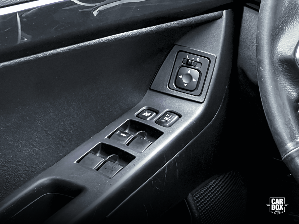 MITSUBISHI Lancer - Foto