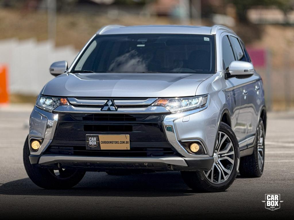 MITSUBISHI Outlander - Foto